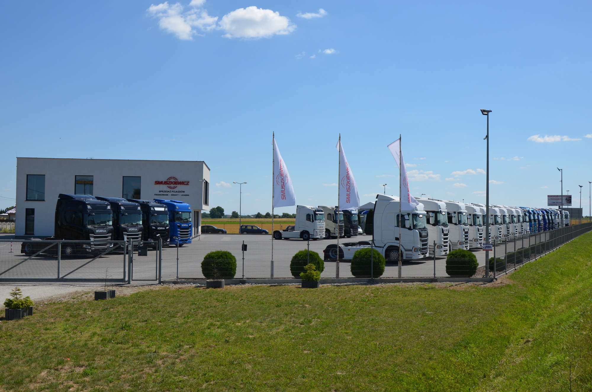 SMUSZKIEWICZ S.C. undefined: kuva SMUSZKIEWICZ S.C. undefined