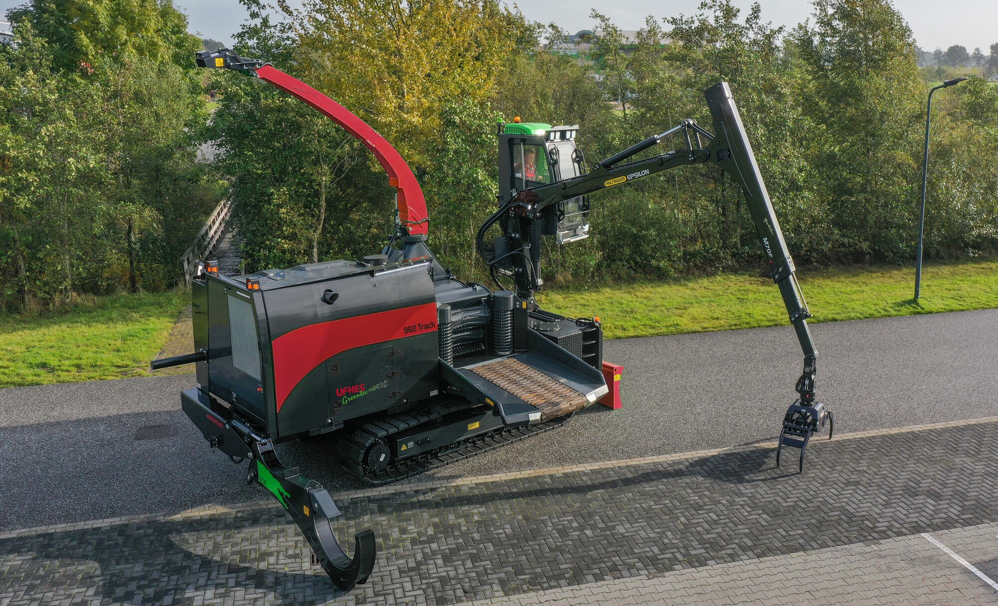 Ufkes Greentec - Maatalouskoneet VALTRA T-series - Vuosi: 2024 undefined: kuva Ufkes Greentec - Maatalouskoneet VALTRA T-series - Vuosi: 2024 undefined