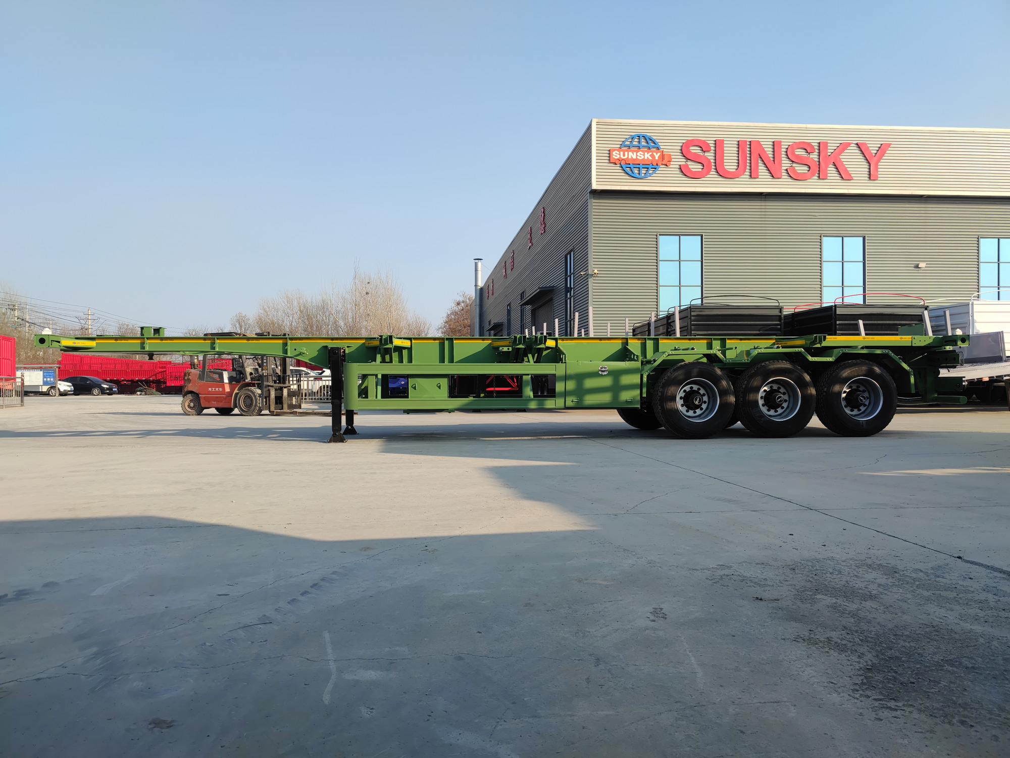 Xiamen Sunsky Vehicle Co.,Ltd - Kuorma-autot SINOTRUK HOWO - uusi, vaihdelaatikko: käsivaihdelaatikko undefined: kuva Xiamen Sunsky Vehicle Co.,Ltd - Kuorma-autot SINOTRUK HOWO - uusi, vaihdelaatikko: käsivaihdelaatikko undefined