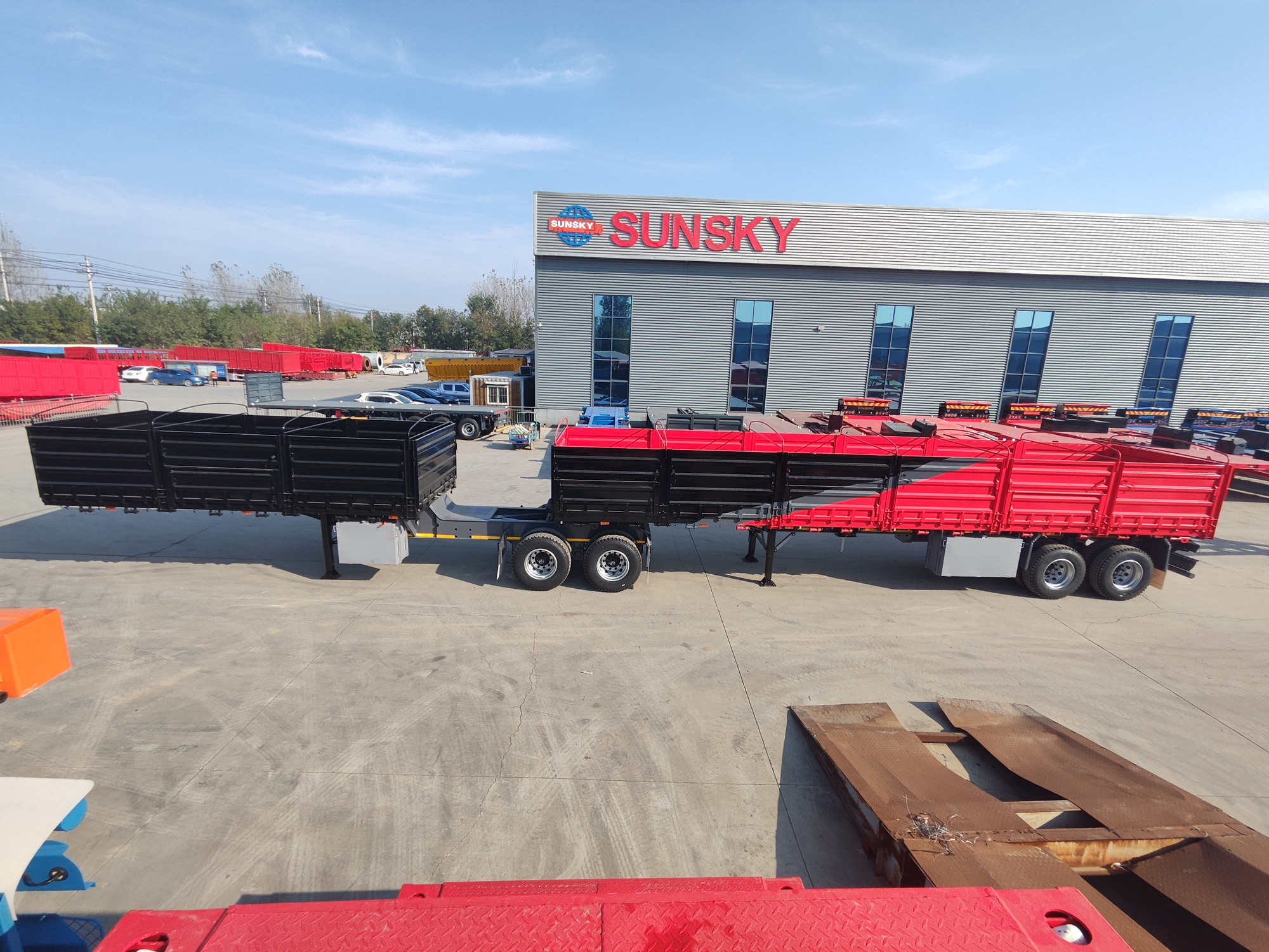 Xiamen Sunsky Vehicle Co.,Ltd - Kuorma-autot SINOTRUK HOWO - uusi, vaihdelaatikko: käsivaihdelaatikko undefined: kuva Xiamen Sunsky Vehicle Co.,Ltd - Kuorma-autot SINOTRUK HOWO - uusi, vaihdelaatikko: käsivaihdelaatikko undefined