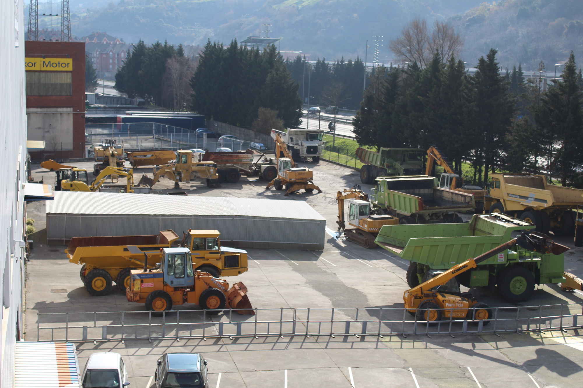 MAQUINARIA HONRADO S.L. - Materiaalinkäsittely LINDE undefined: kuva MAQUINARIA HONRADO S.L. - Materiaalinkäsittely LINDE undefined