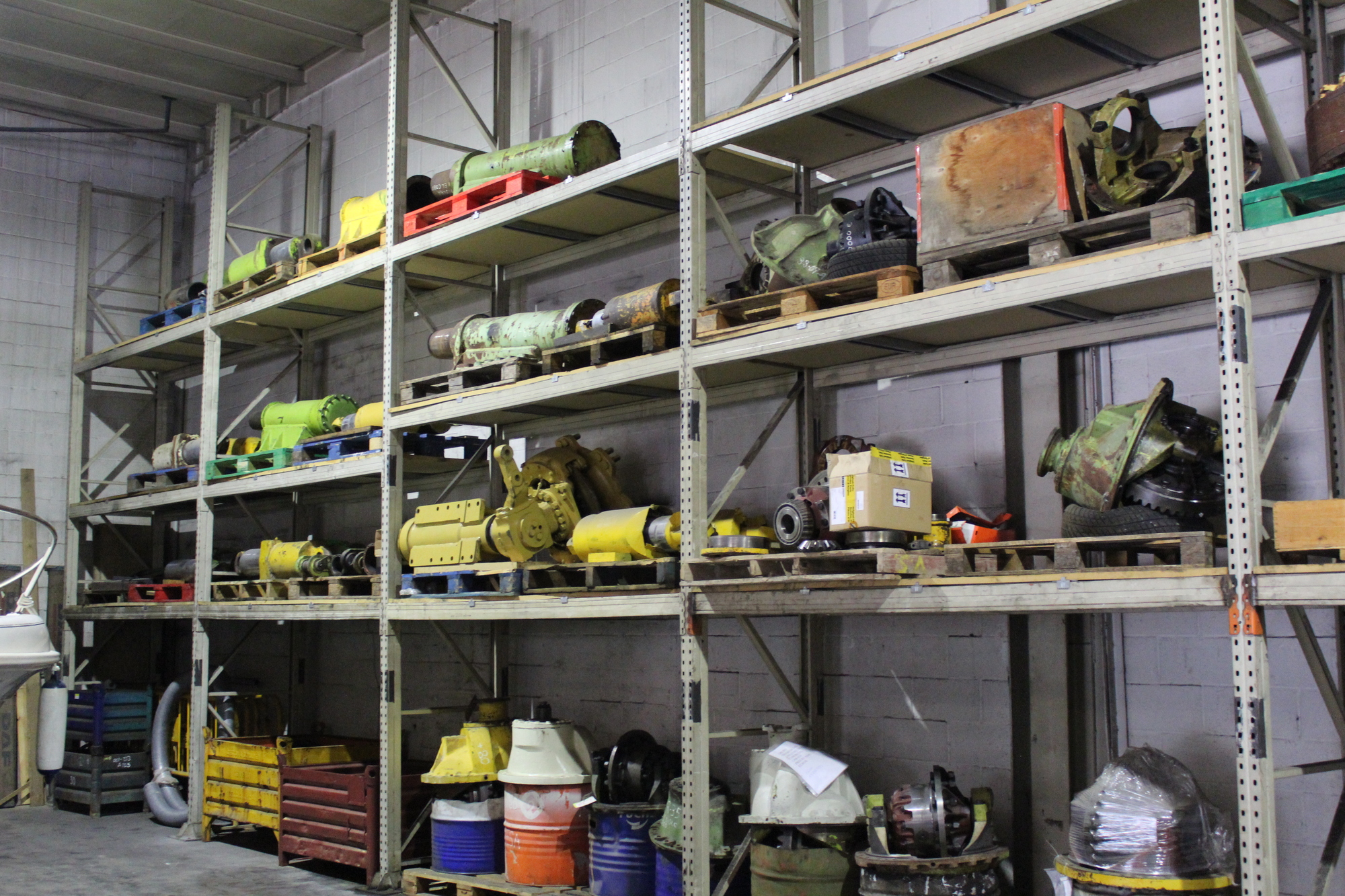 MAQUINARIA HONRADO S.L. - Materiaalinkäsittely LINDE undefined: kuva MAQUINARIA HONRADO S.L. - Materiaalinkäsittely LINDE undefined