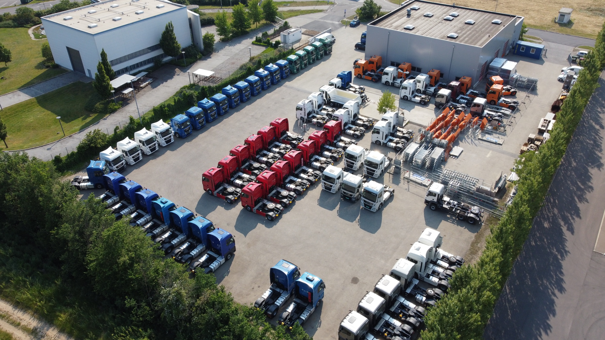 MHS Truck Center GmbH undefined: kuva MHS Truck Center GmbH undefined