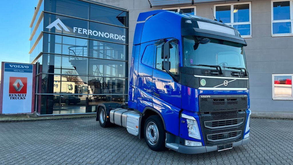 Ferronordic Used Trucks GmbH - Tavara-autot RENAULT - Vuosi: 2023, diesel undefined: kuva Ferronordic Used Trucks GmbH - Tavara-autot RENAULT - Vuosi: 2023, diesel undefined