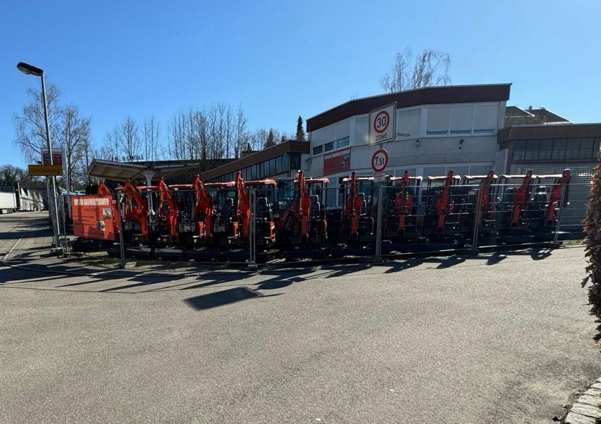 Josan Baumaschinen e.K.  Sandra Stapf undefined: kuva Josan Baumaschinen e.K.  Sandra Stapf undefined