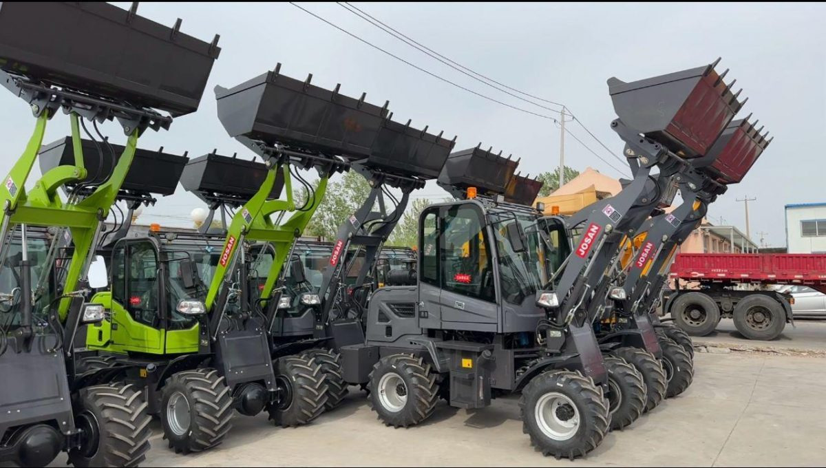 Josan Baumaschinen e.K.  Sandra Stapf undefined: kuva Josan Baumaschinen e.K.  Sandra Stapf undefined