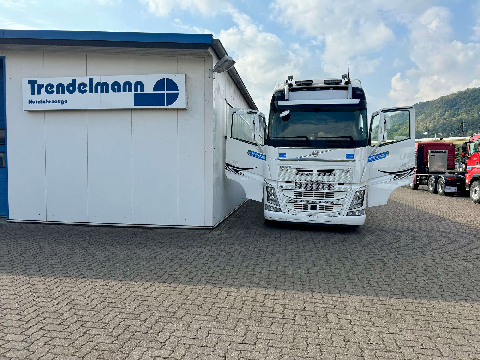Annette Trendelmann Truck GmbH  undefined: kuva Annette Trendelmann Truck GmbH  undefined