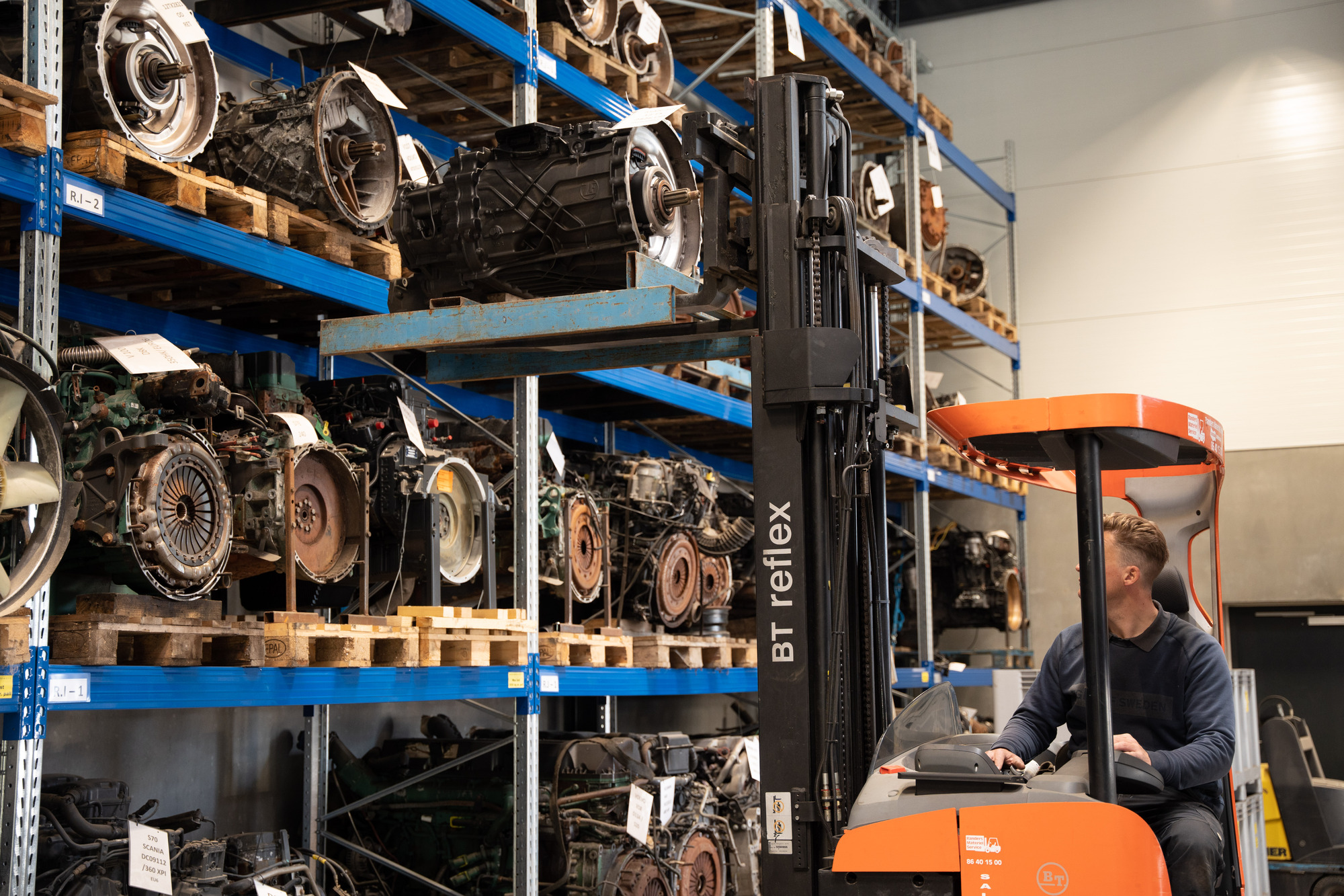 KNL TRUCKPARTS ApS - Varaosat RENAULT undefined: kuva KNL TRUCKPARTS ApS - Varaosat RENAULT undefined