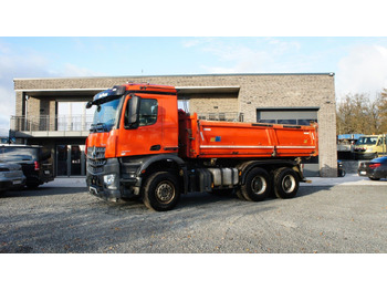 Kippiauto kuorma-auto MERCEDES-BENZ Arocs 2653