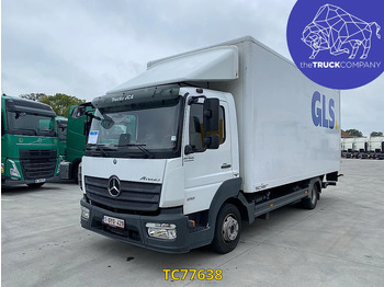 Umpikori kuorma-auto MERCEDES-BENZ Atego 818