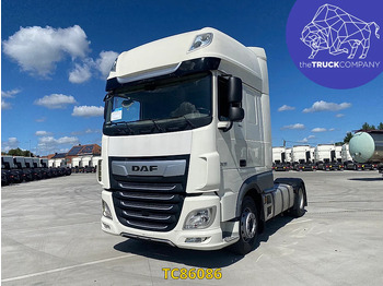 Vetopöytäauto DAF XF 480