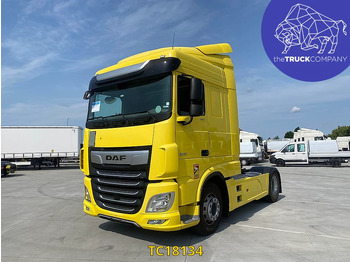 Vetopöytäauto DAF XF
