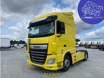 Vetopöytäauto DAF XF
