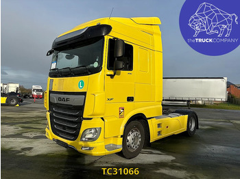 Vetopöytäauto DAF XF