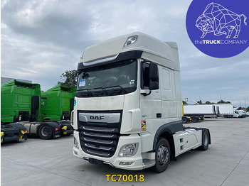 Vetopöytäauto DAF XF