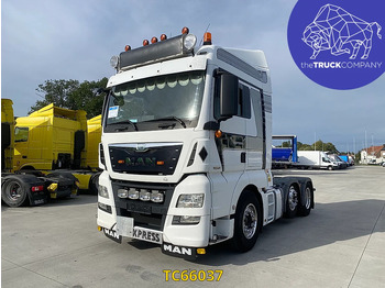 Vetopöytäauto MAN TGX
