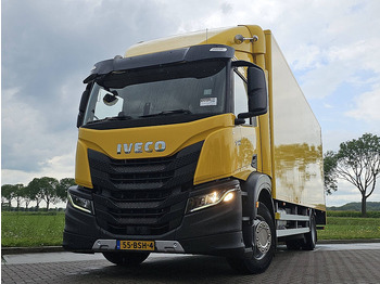 Umpikori kuorma-auto IVECO S-WAY