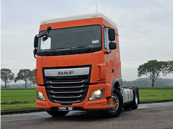 Vetopöytäauto DAF XF 440
