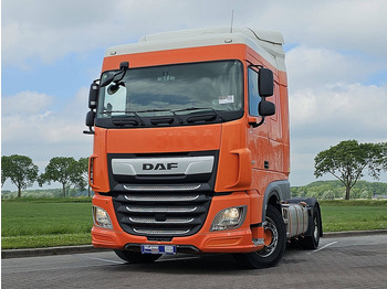 Vetopöytäauto DAF XF 450