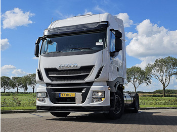 Vetopöytäauto IVECO Stralis