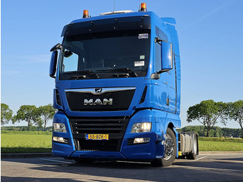 Vetopöytäauto MAN TGX 18.510