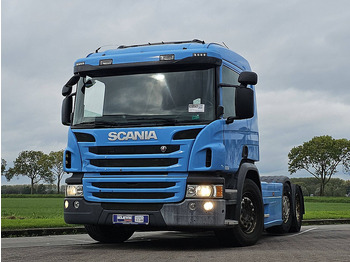 Vetopöytäauto SCANIA P 410