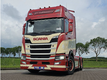 Vetopöytäauto SCANIA R 500