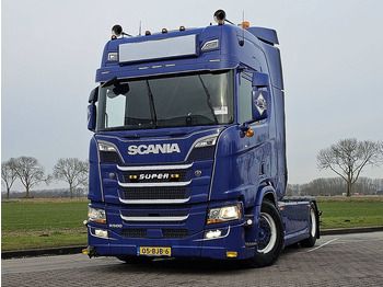 Vetopöytäauto SCANIA R 500