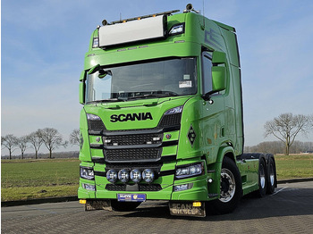 Vetopöytäauto SCANIA R