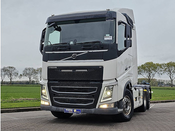 Vetopöytäauto VOLVO FH 500