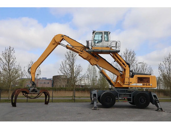 Materiaalinkäsittelykone LIEBHERR