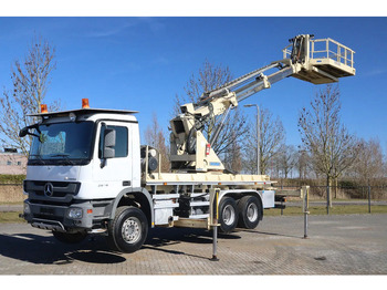 Kuorma-auto MERCEDES-BENZ Actros 2636