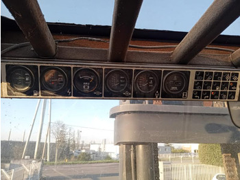 Dieseltrukki Linde H100: kuva Dieseltrukki Linde H100 Dieseltrukki Linde H100: kuva Dieseltrukki Linde H100