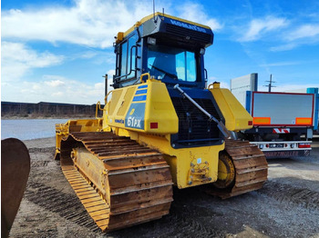 Puskutraktori KOMATSU D61PX-23