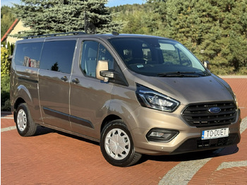 Pikkubussi FORD Transit