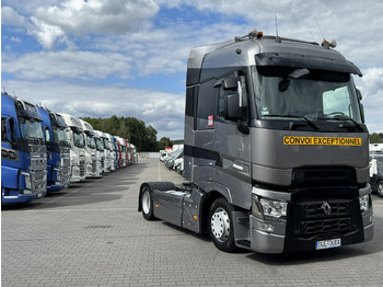 Vetopöytäauto RENAULT T High 520