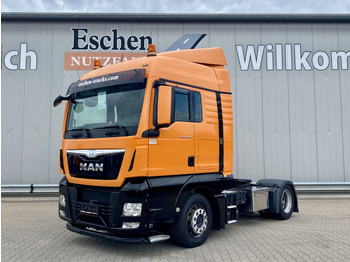 Vetopöytäauto MAN TGX 18.440