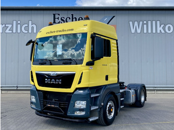 Vetopöytäauto MAN TGX 18.440