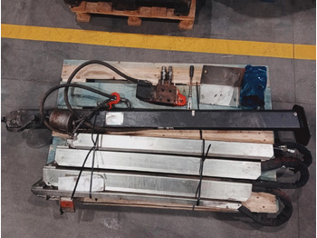 Kappaletavaranosturi Funciones suplementarias + recogida de cristal: kuva Kappaletavaranosturi Funciones suplementarias + recogida de cristal Kappaletavaranosturi Funciones suplementarias + recogida de cristal: kuva Kappaletavaranosturi Funciones suplementarias + recogida de cristal