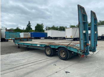 Apuvaunu puoliperävaunu Castera: kuva Apuvaunu puoliperävaunu Castera