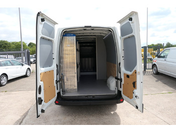 Pakettiauto RENAULT Master 130 dCi L3H2 Euro6 KLIMA COC Regal: kuva Pakettiauto RENAULT Master 130 dCi L3H2 Euro6 KLIMA COC Regal
