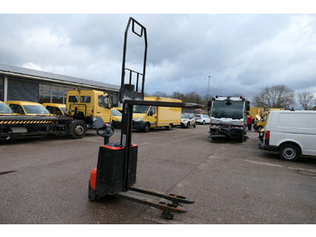 Haarukkavaunu TOYOTA