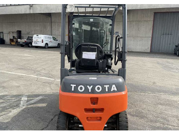 Sähkötrukki TOYOTA Toyota 8 FBM 16T: kuva Sähkötrukki TOYOTA Toyota 8 FBM 16T