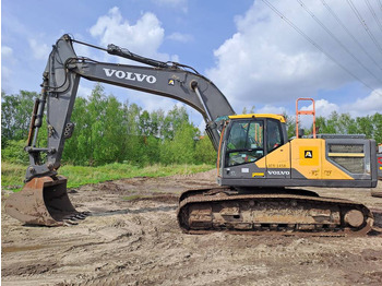 Telakaivukone VOLVO EC300EL