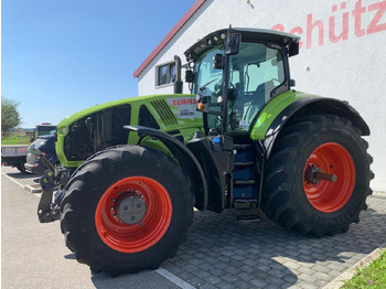 Traktori CLAAS Axion 930