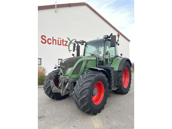 Traktori FENDT 718 Vario