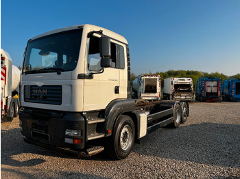 Roska-auto MAN TGA 26.320