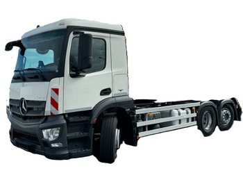 Kuorma-auto alusta MERCEDES-BENZ Antos 2533