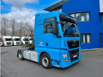 Vetopöytäauto MAN TGX 18.480