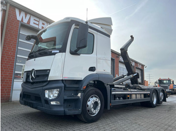 Koukkulava kuorma-auto MERCEDES-BENZ Actros 2543